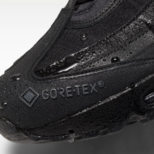 Load image into Gallery viewer, Nike Air Max 95 GORE-TEX
