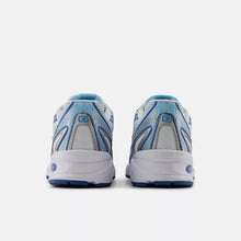 Load image into Gallery viewer, New Balance 740 Unisex
