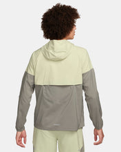 Load image into Gallery viewer, Nike Windrunner Olive Aura
