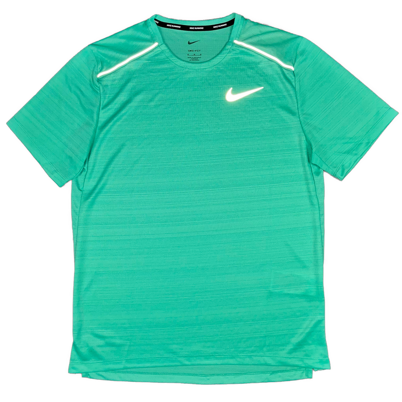 Mint color nike shirt hotsell