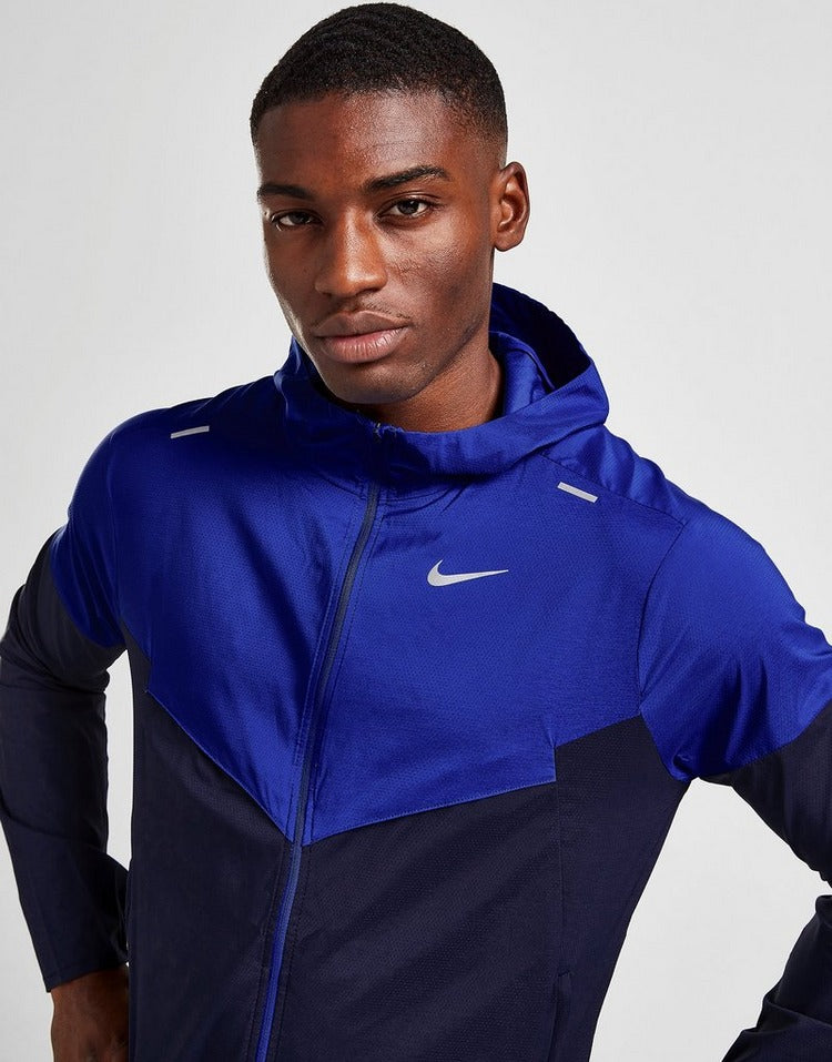 nike black lightweight jacket