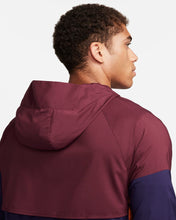 Load image into Gallery viewer, Nike Windrunner Repel Running Jacket
